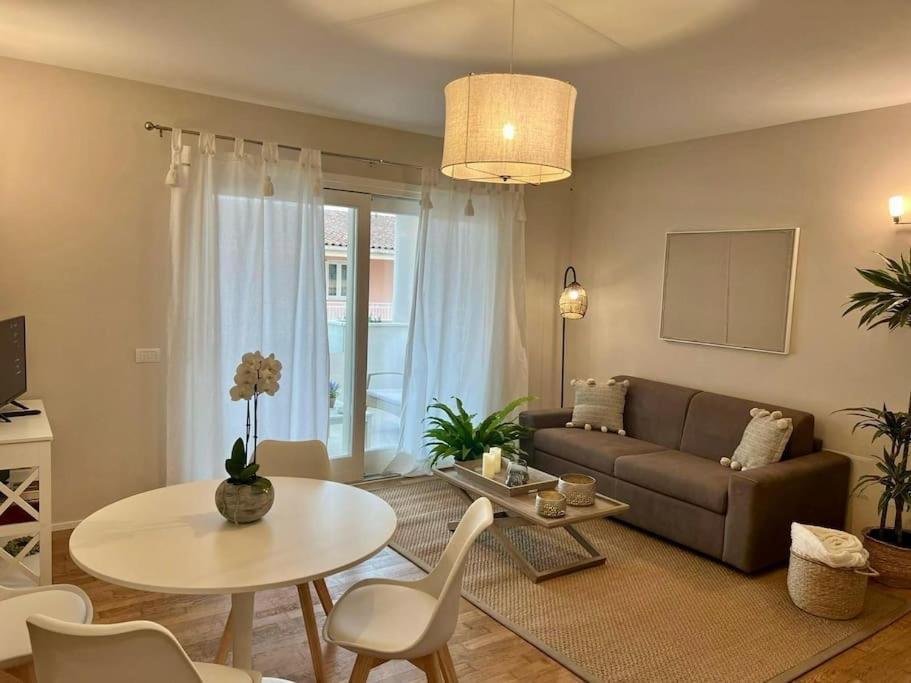 Residenza Bramante Lägenhet Olbia Exteriör bild