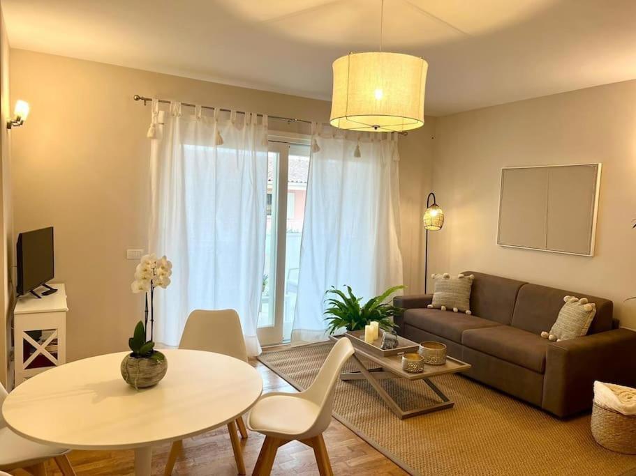 Residenza Bramante Lägenhet Olbia Exteriör bild