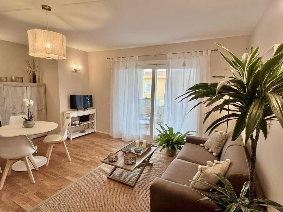 Residenza Bramante Lägenhet Olbia Exteriör bild
